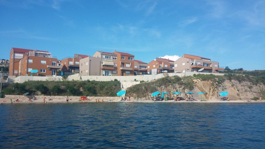Apartments Rtina Benici Bagian luar foto
